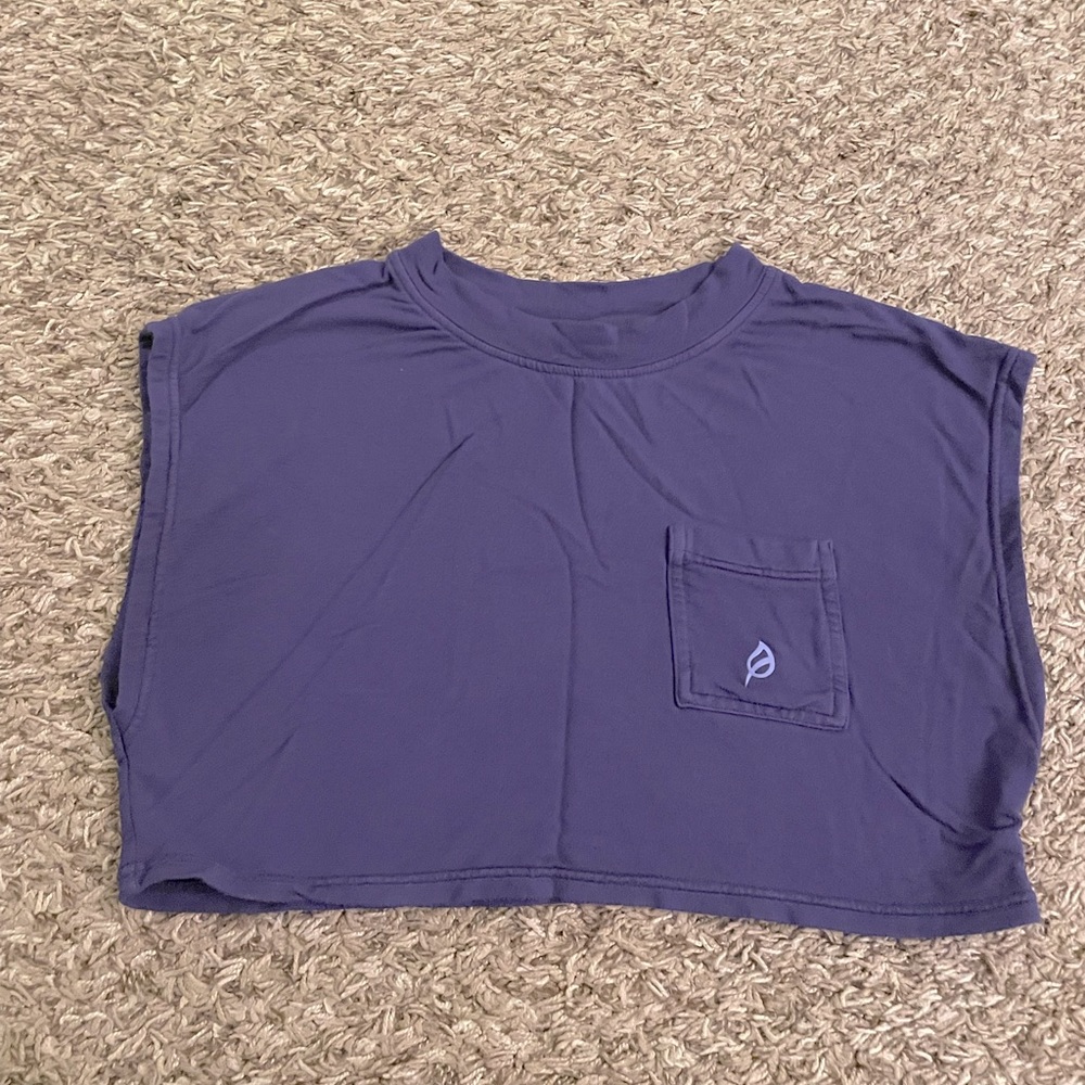P’tula navy blue crop!
